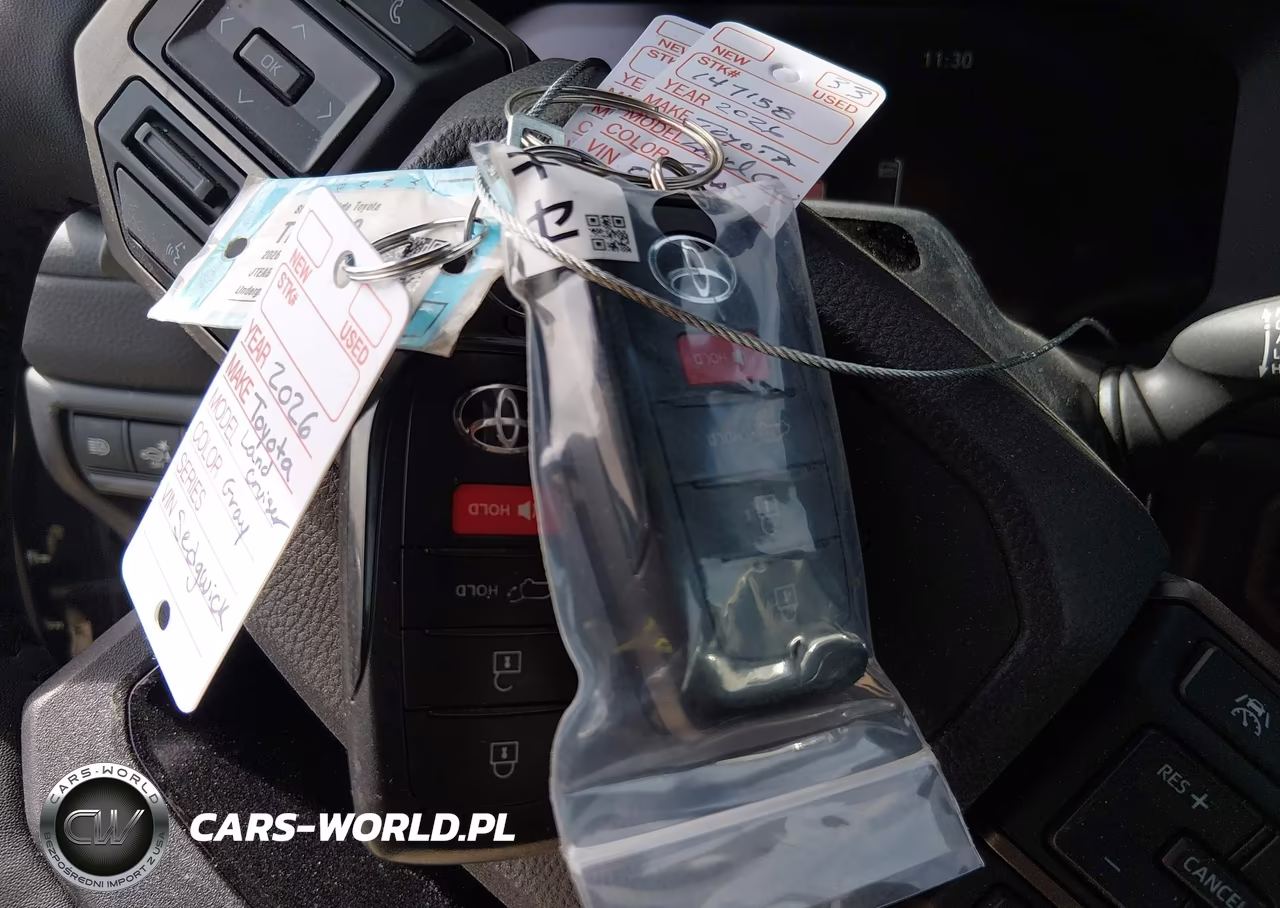 2026 Toyota Land Cruiser VIN:JTEABFAJXTK053494 - 11