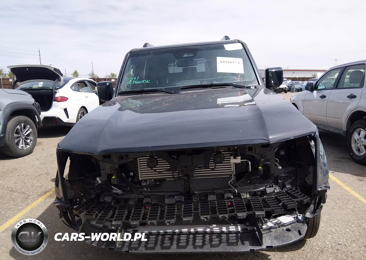 2026 Toyota Land Cruiser VIN:JTEABFAJXTK053494 - 12