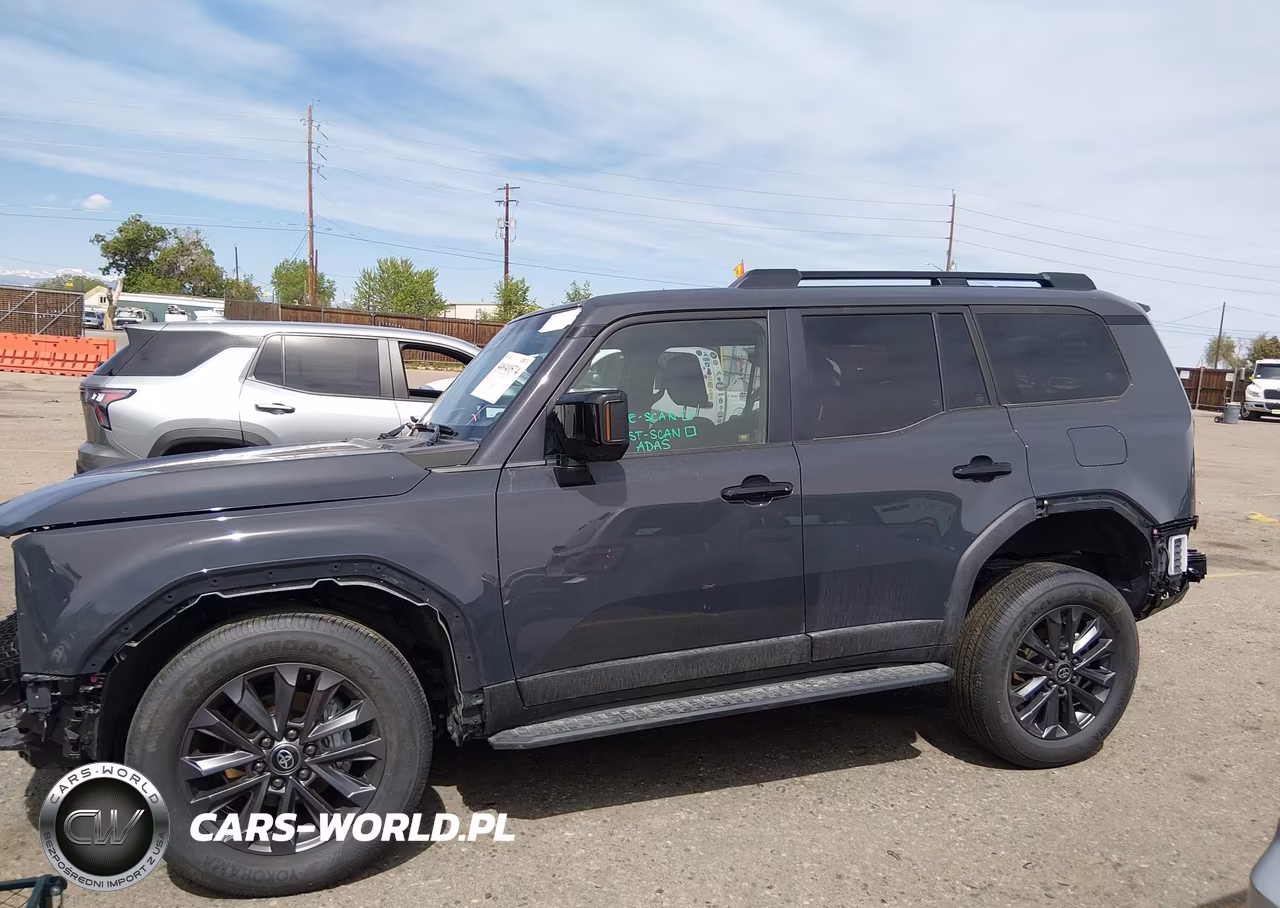 2026 Toyota Land Cruiser VIN:JTEABFAJXTK053494 - 14