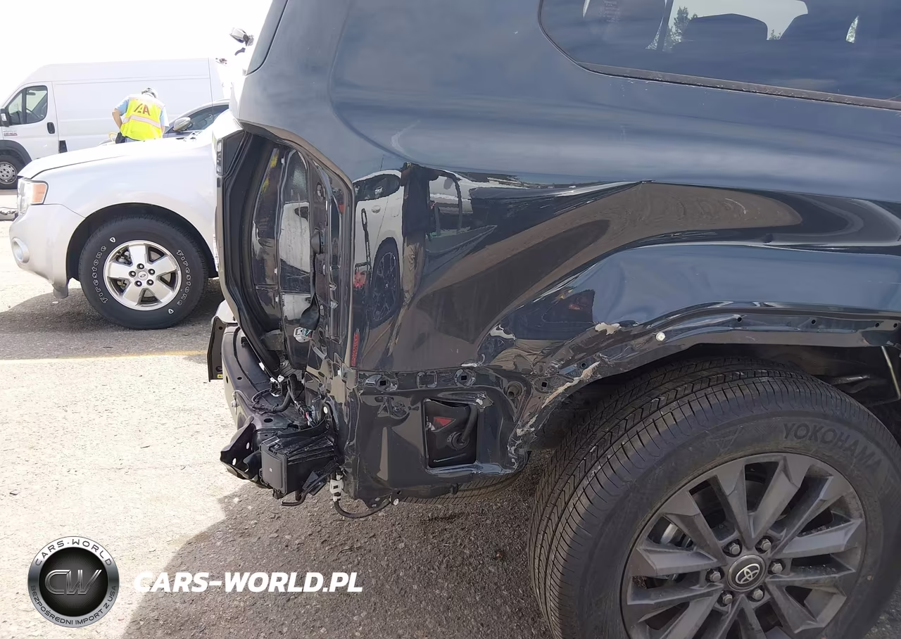 2026 Toyota Land Cruiser VIN:JTEABFAJXTK053494 - 19