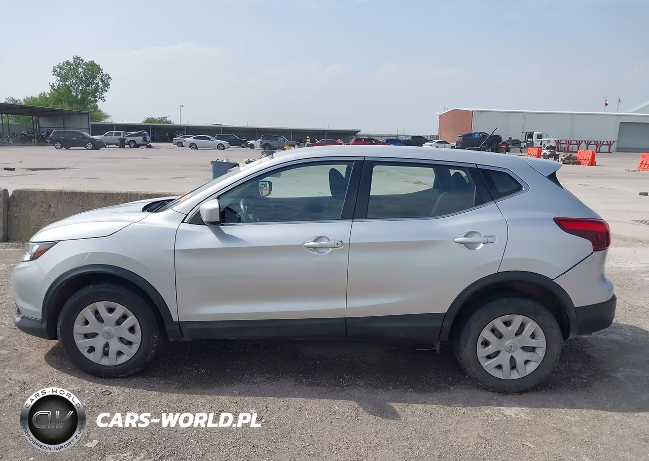 2019 Nissan Rogue Sport S VIN:JN1BJ1CR2KW349041 - 14