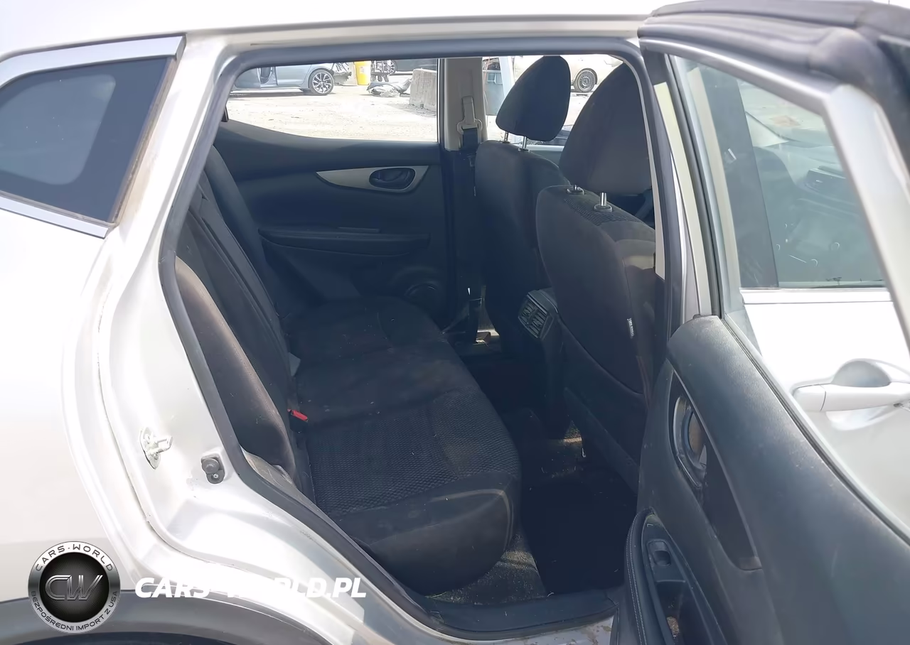 2019 Nissan Rogue Sport S VIN:JN1BJ1CR2KW349041 - 8