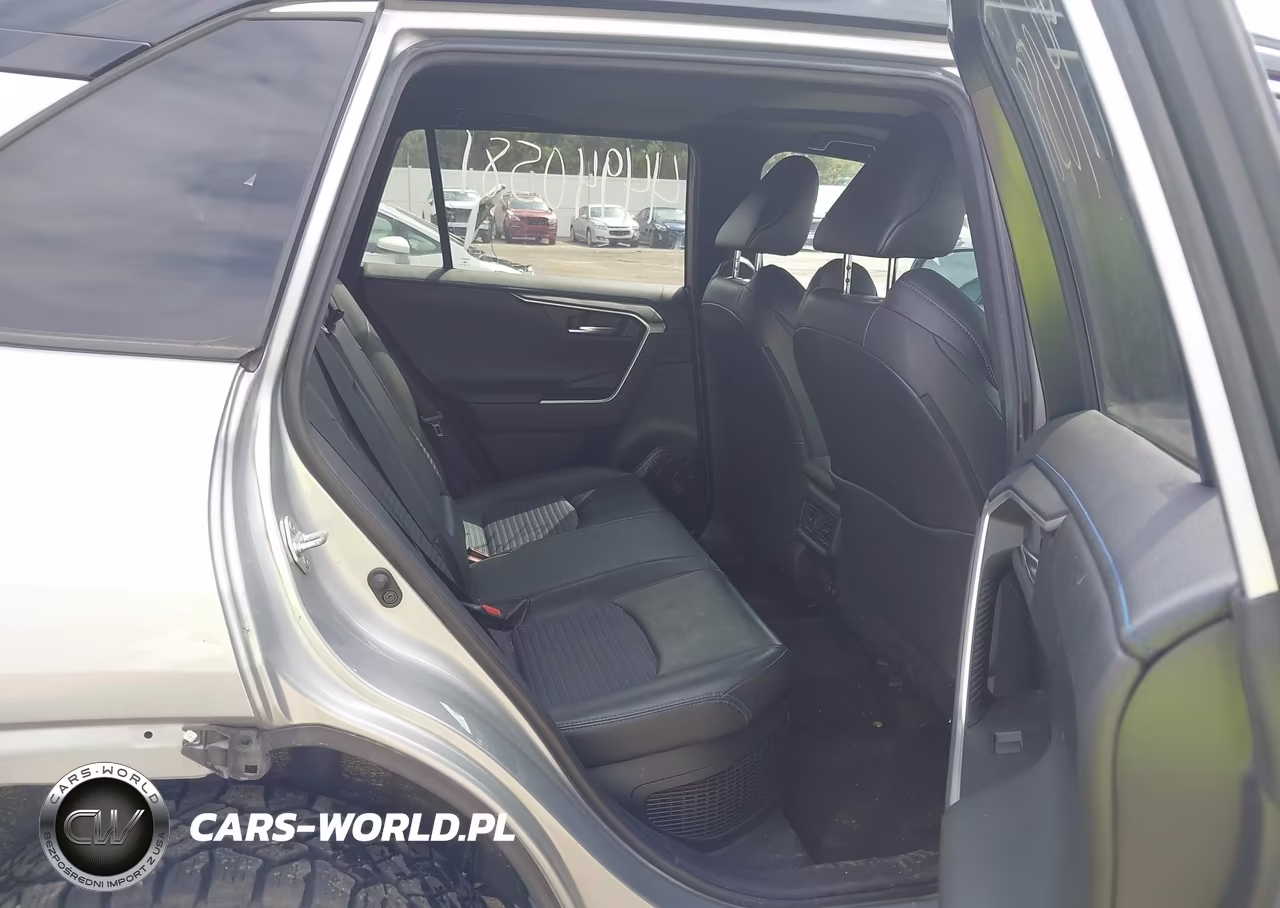 2020 Toyota Rav4 Hybrid Xse VIN:2T3EWRFV4LW067406 - 8