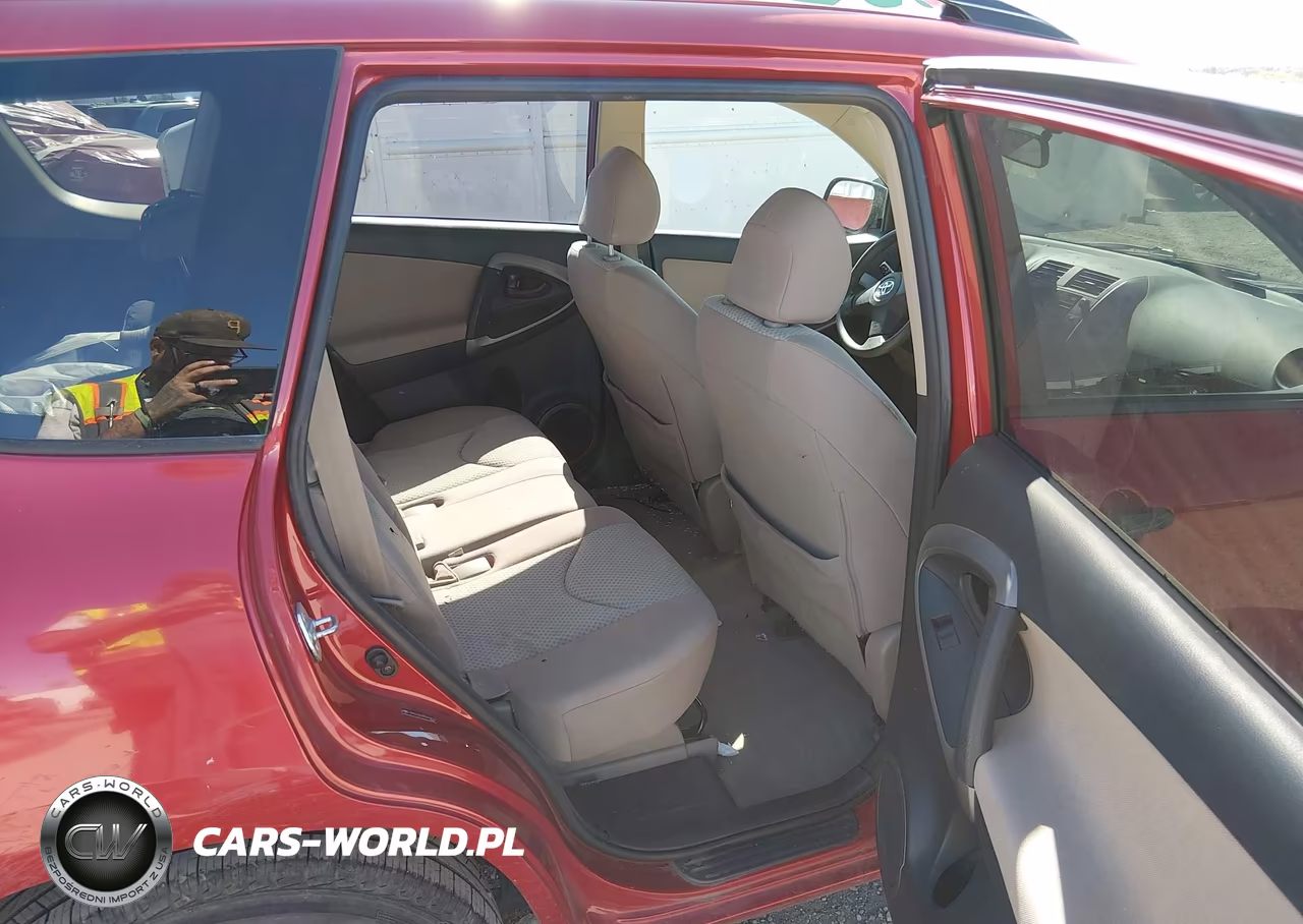 2008 Toyota Rav4 VIN:JTMZD33V285093820 - 8