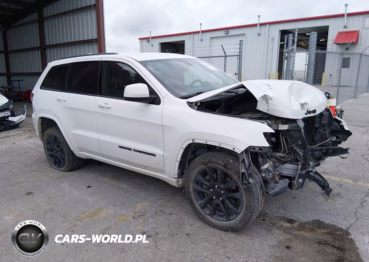 2021 Jeep Grand Cherokee Laredo X 4X4