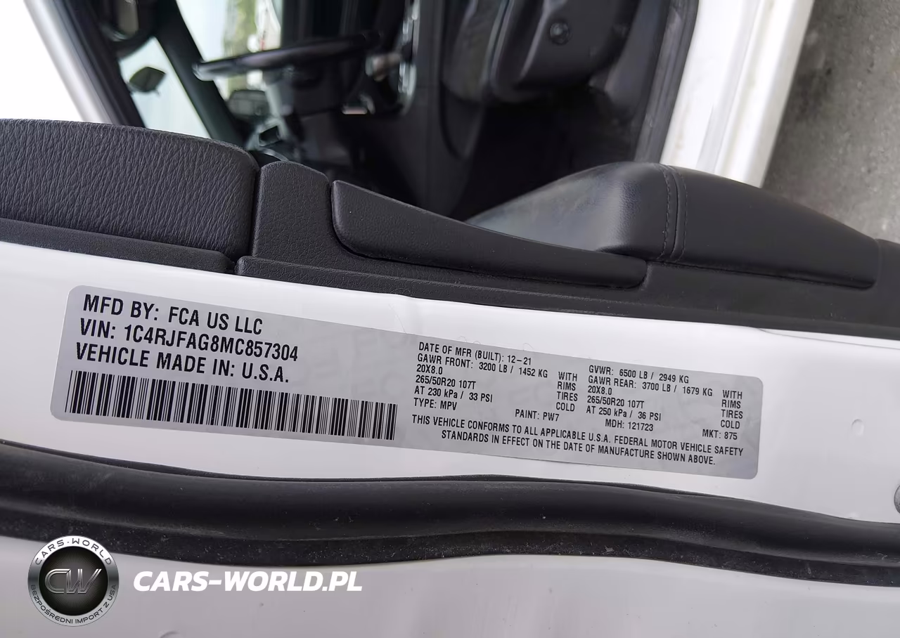 2021 Jeep Grand Cherokee Laredo X 4X4 VIN:1C4RJFAG8MC857304 - 9