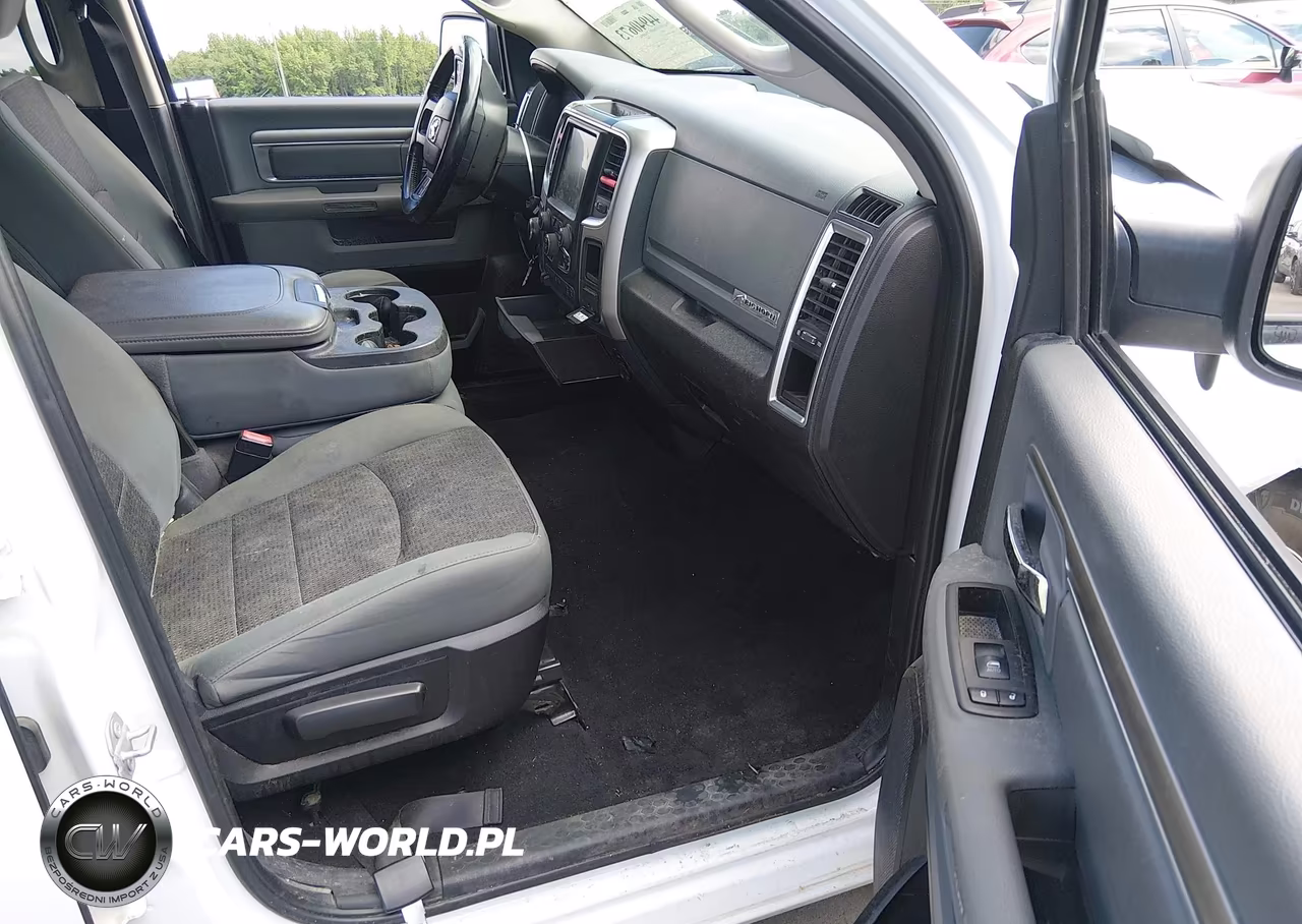 2017 Ram 1500 Big Horn 4X4 6'4 Box VIN:1C6RR7GT3HS635064 - 5