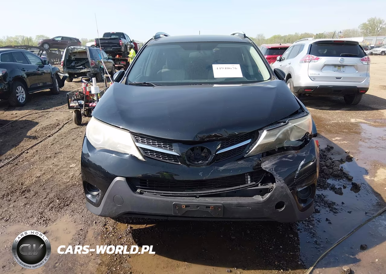 2015 Toyota Rav4 Le VIN:2T3BFREV1FW232126 - 12