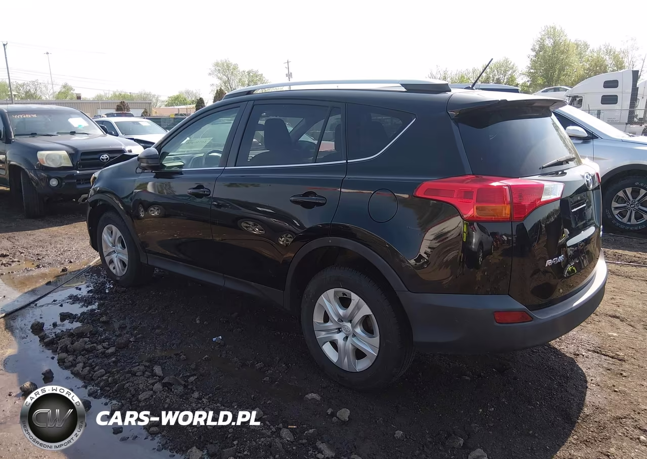 2015 Toyota Rav4 Le VIN:2T3BFREV1FW232126 - 3