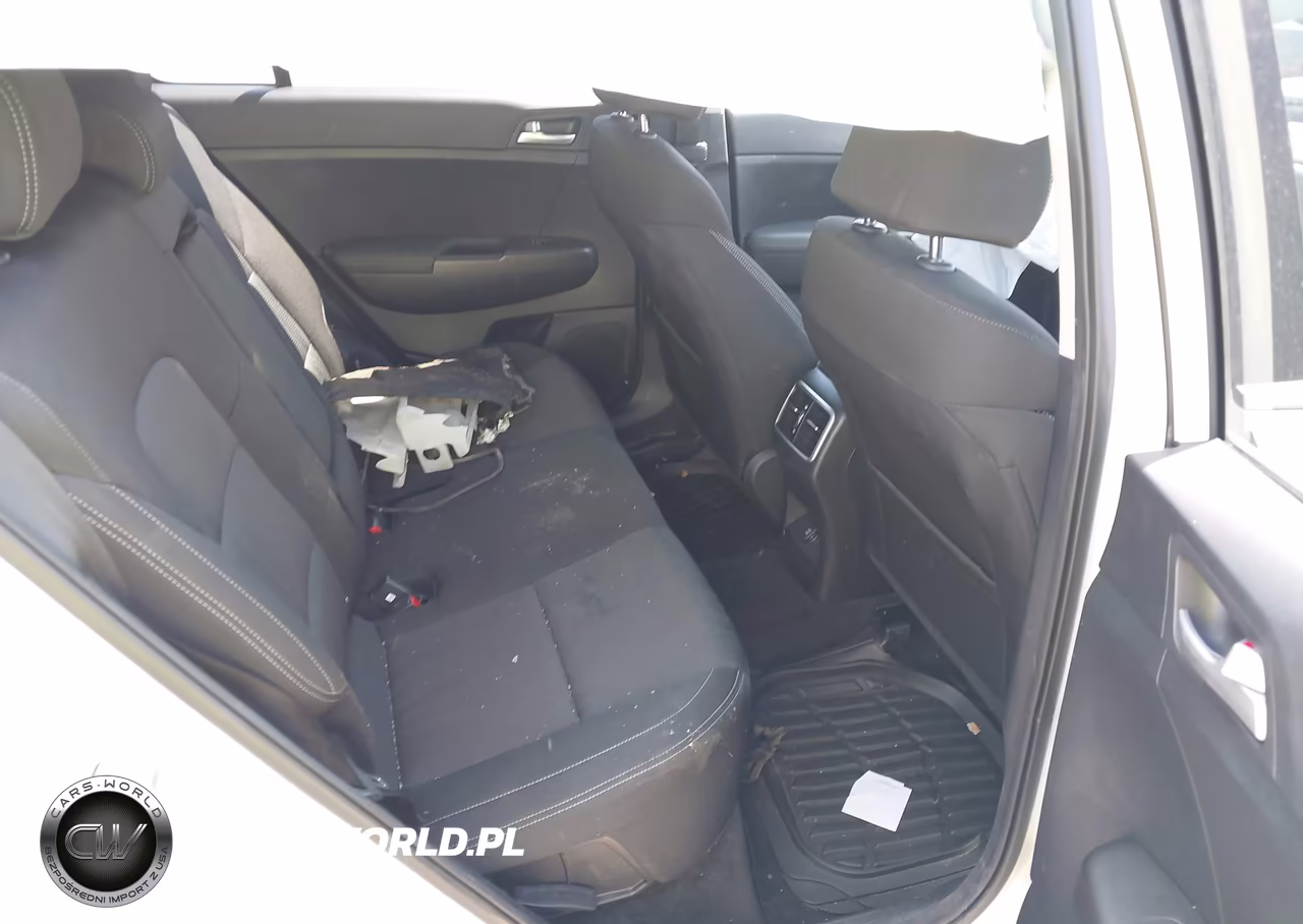 2021 Kia Sportage Lx VIN:KNDPM3AC7M7909024 - 8