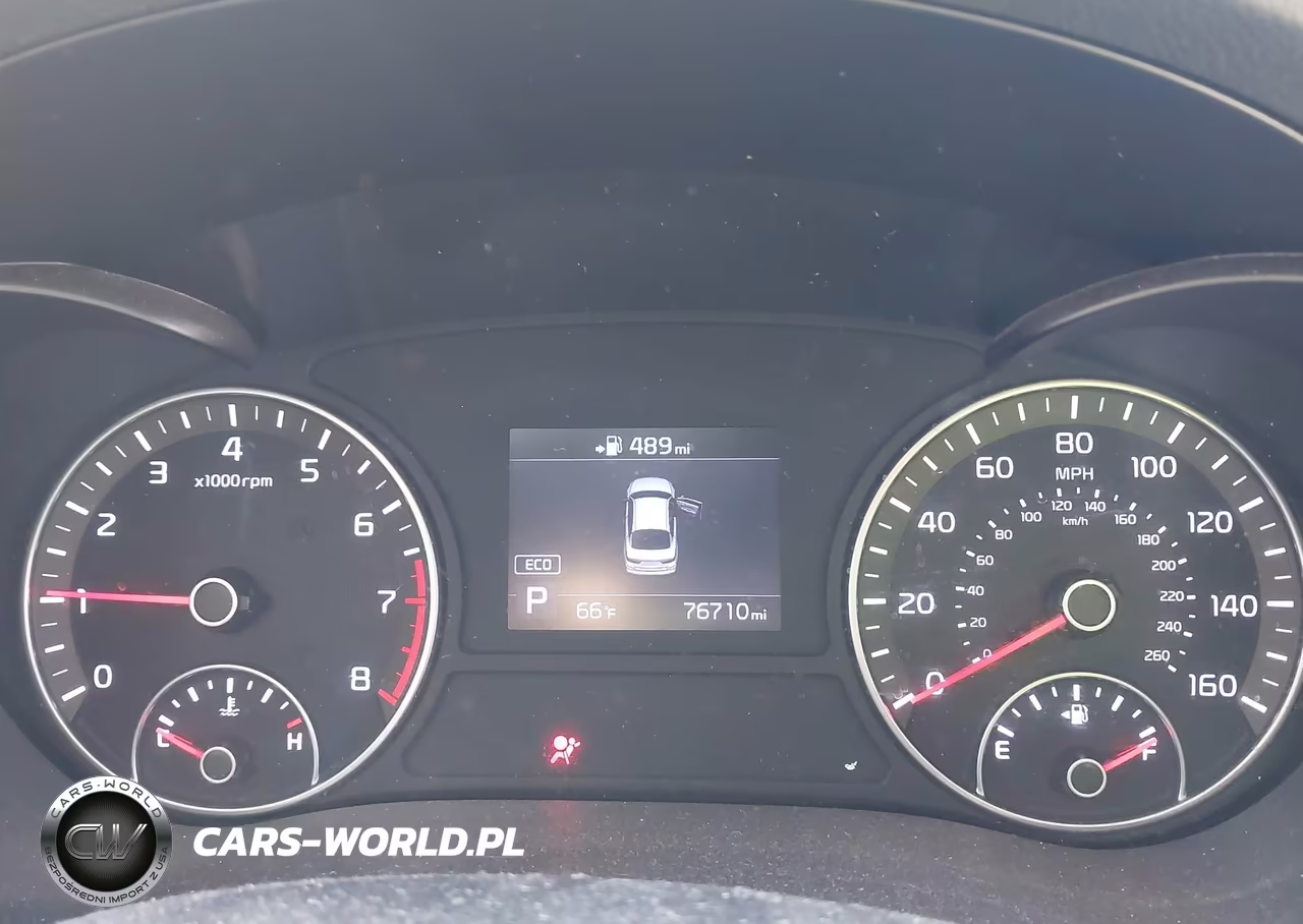 2019 Kia Optima Lx VIN:5XXGT4L3XKG365113 - 7