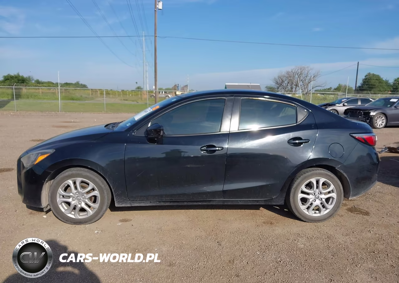 2017 Toyota Yaris Ia VIN:3MYDLBYV2HY195154 - 14