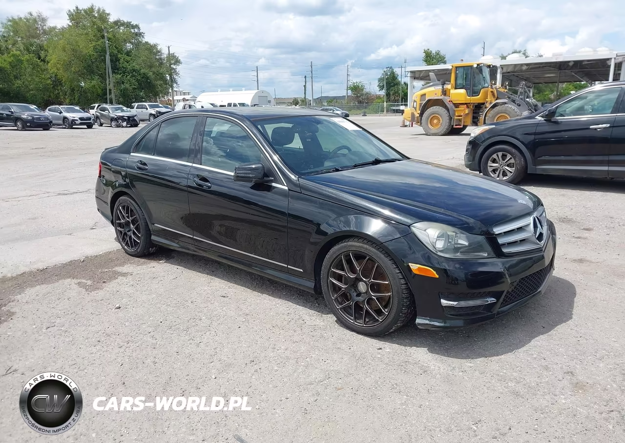 2013 Mercedes-Benz C 300 Sport 4Matic