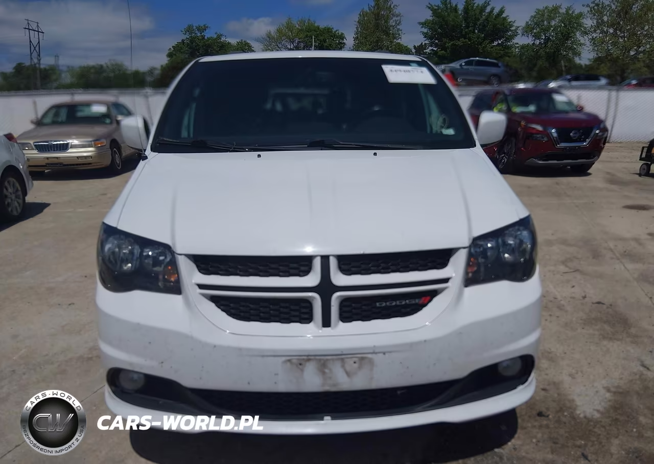 2018 Dodge Grand Caravan Gt VIN:2C4RDGEGXJR241369 - 12