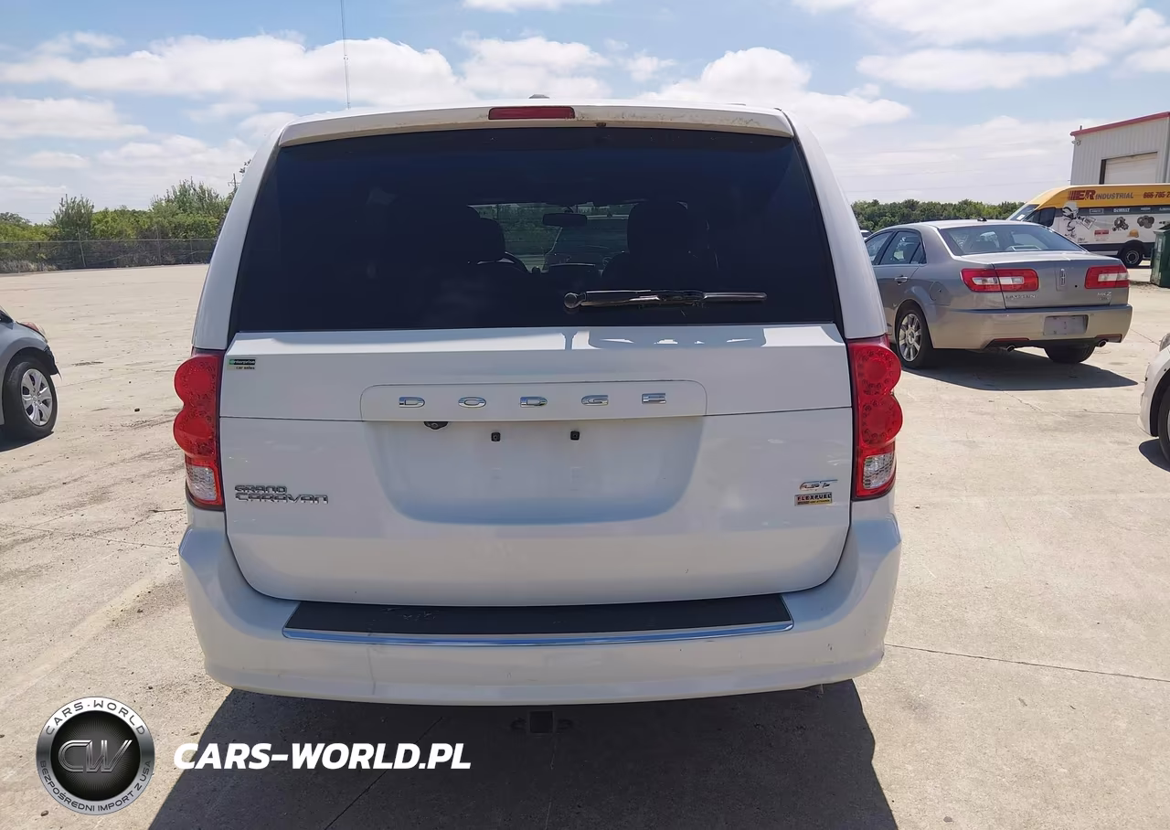 2018 Dodge Grand Caravan Gt VIN:2C4RDGEGXJR241369 - 16