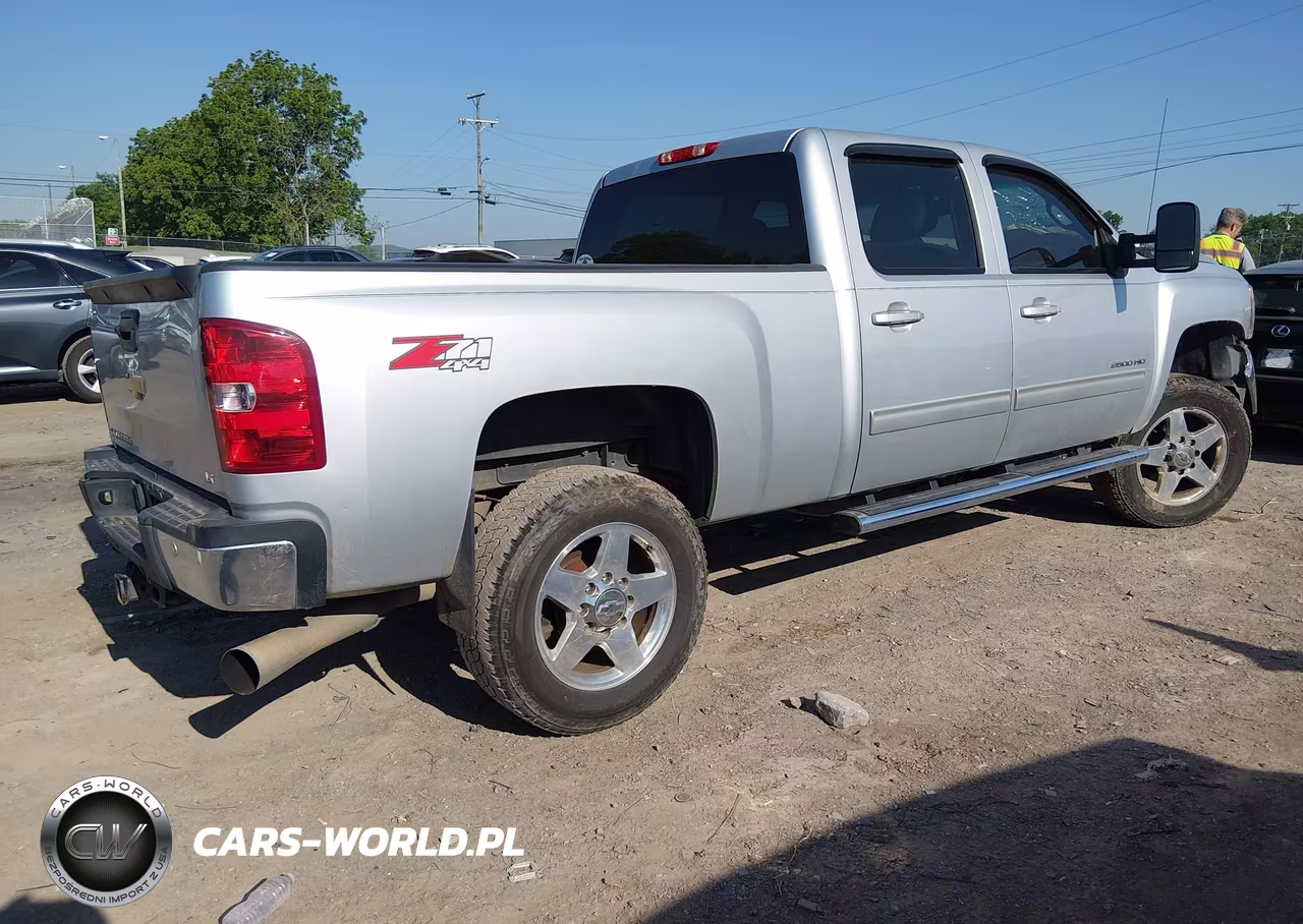 2014 Chevrolet Silverado 2500Hd Ltz VIN:1GC1KYE80EF154997 - 4