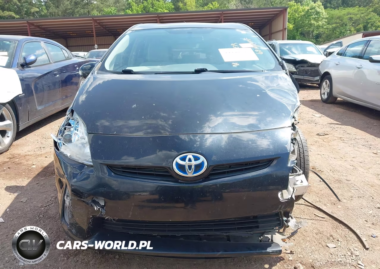 2011 Toyota Prius Two VIN:JTDKN3DUXB5341954 - 13