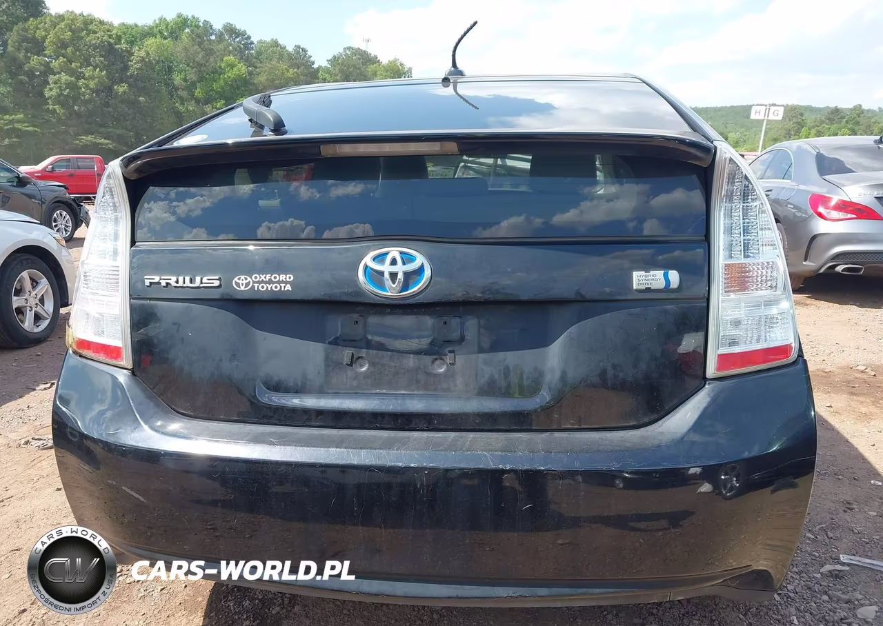 2011 Toyota Prius Two VIN:JTDKN3DUXB5341954 - 17
