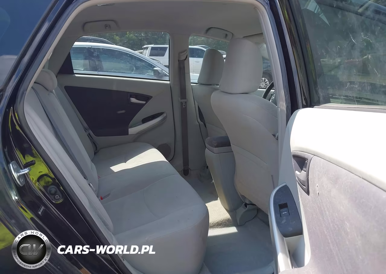 2011 Toyota Prius Two VIN:JTDKN3DUXB5341954 - 8