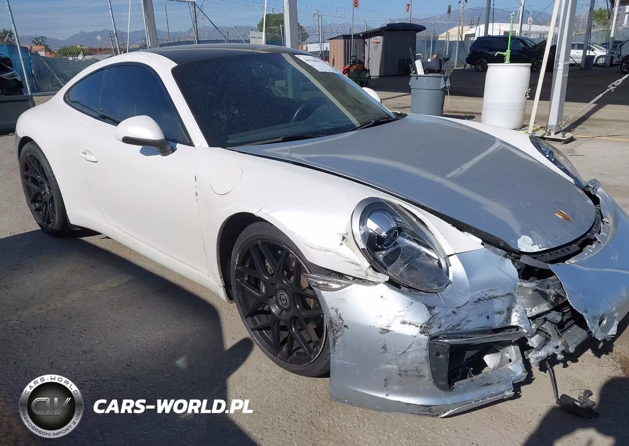 2017 Porsche 911 Carrera-Carrera 4