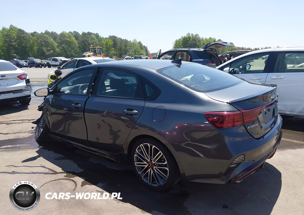 2023 Kia Forte Gt VIN:3KPF44AC0PE676318 - 3