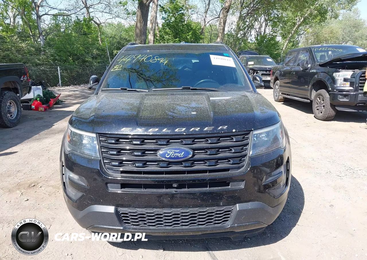 2016 Ford Explorer Sport VIN:1FM5K8GT8GGA24087 - 12