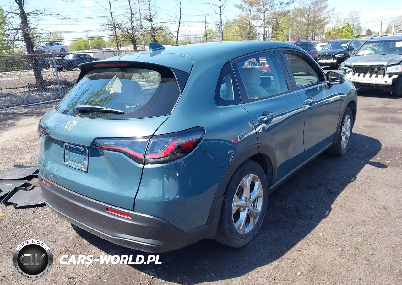 2024 Honda Hr-V Awd Lx VIN:3CZRZ2H38RM750127 - 4