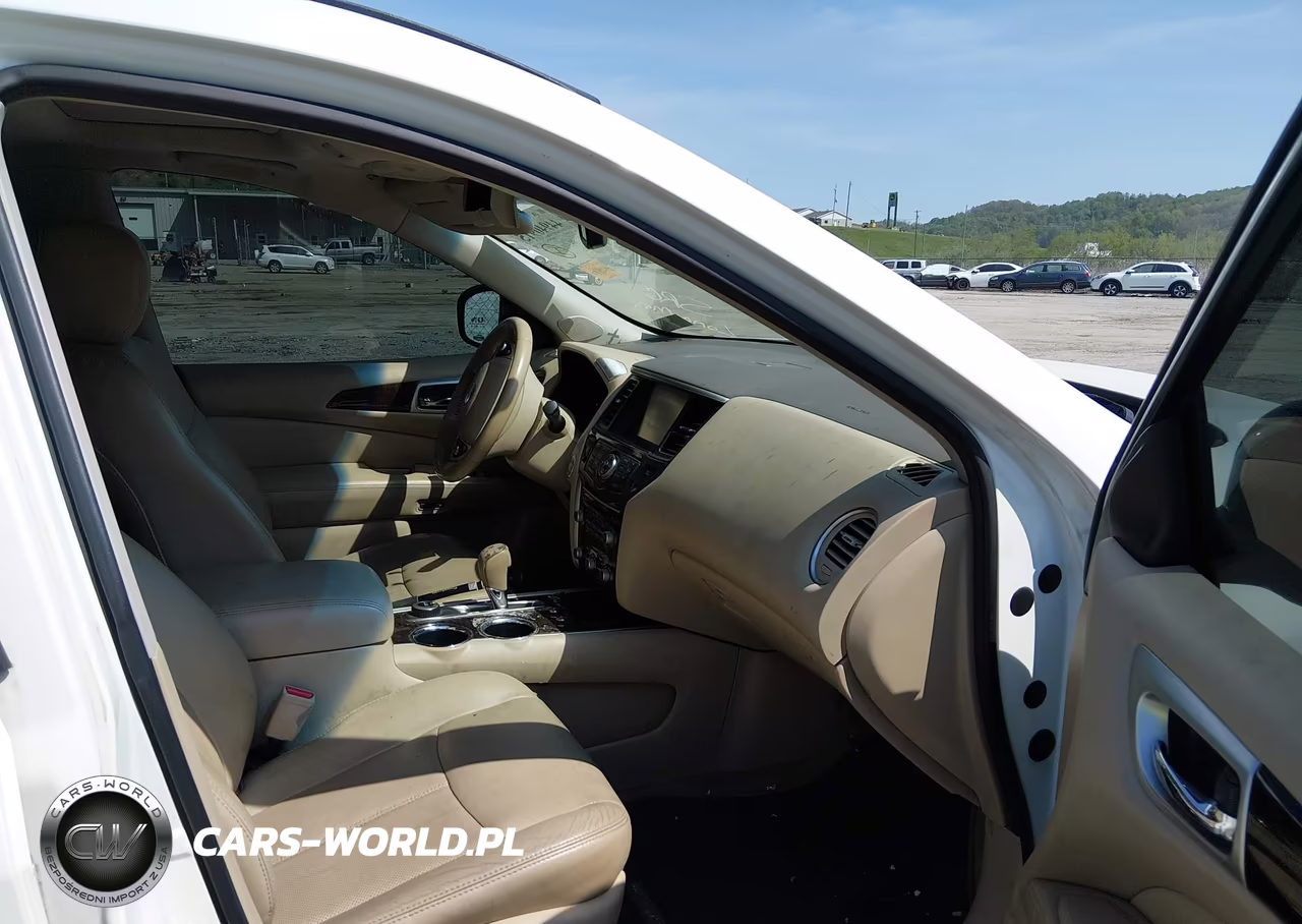 2014 Nissan Pathfinder Platinum VIN:5N1AR2MM7EC640968 - 5
