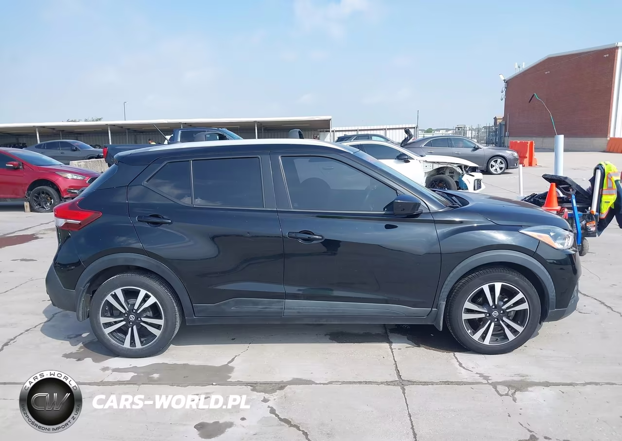 2019 Nissan Kicks Sv VIN:3N1CP5CU7KL568047 - 14