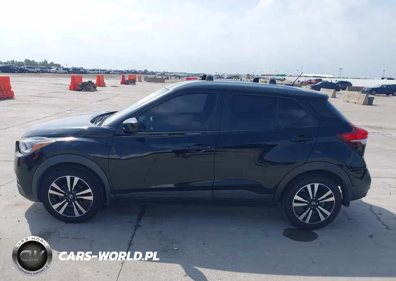 2019 Nissan Kicks Sv VIN:3N1CP5CU7KL568047 - 15