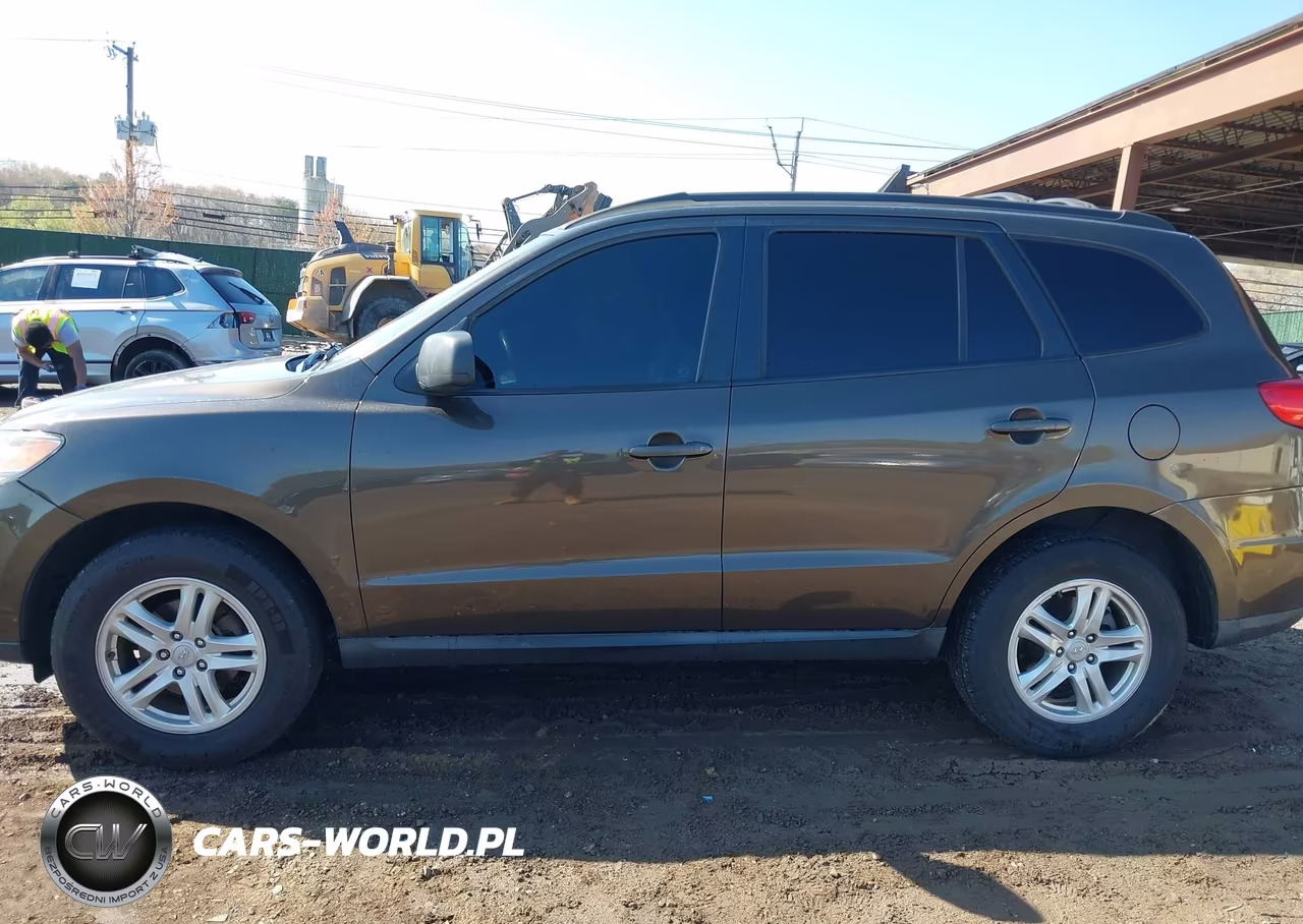 2011 Hyundai Santa Fe Gls VIN:5XYZGDAB6BG017666 - 14