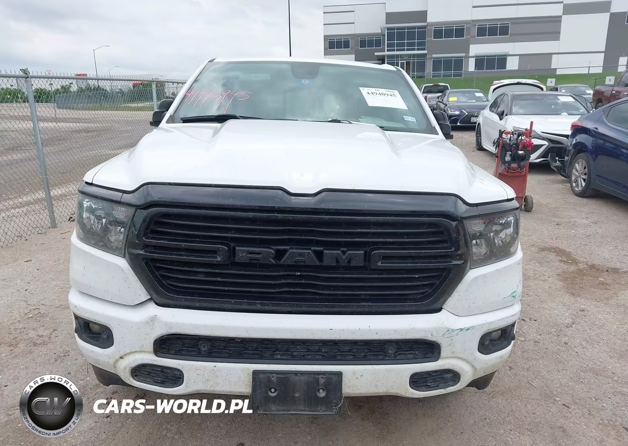2021 Ram 1500 VIN:1C6SRFFT0MN586878 - 12