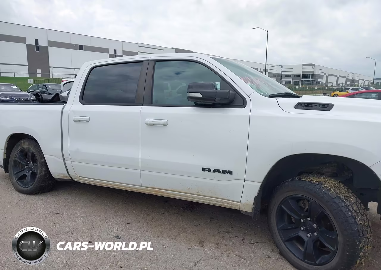 2021 Ram 1500 VIN:1C6SRFFT0MN586878 - 13