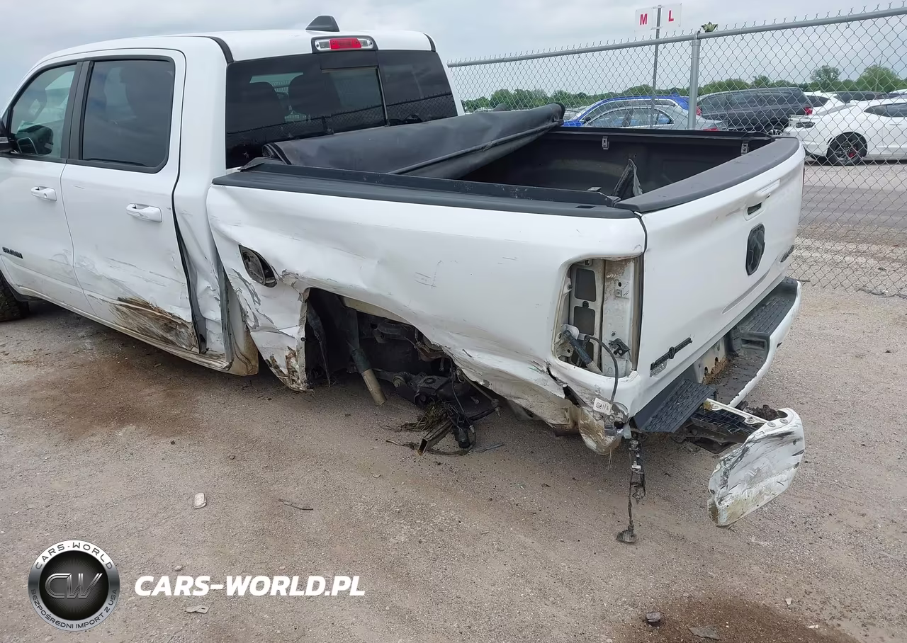 2021 Ram 1500 VIN:1C6SRFFT0MN586878 - 6