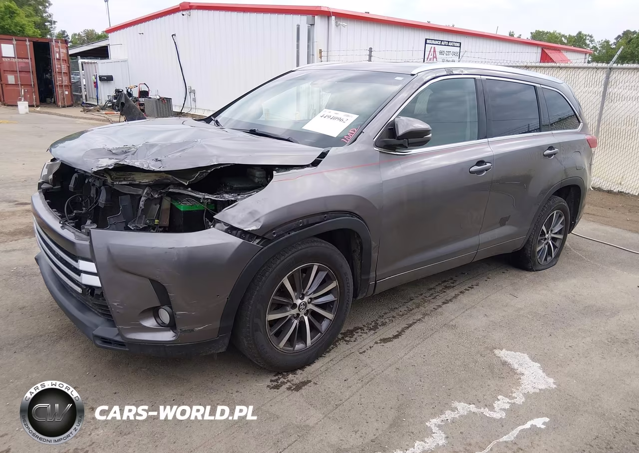 2017 Toyota Highlander Xle VIN:5TDKZRFH5HS515567 - 2