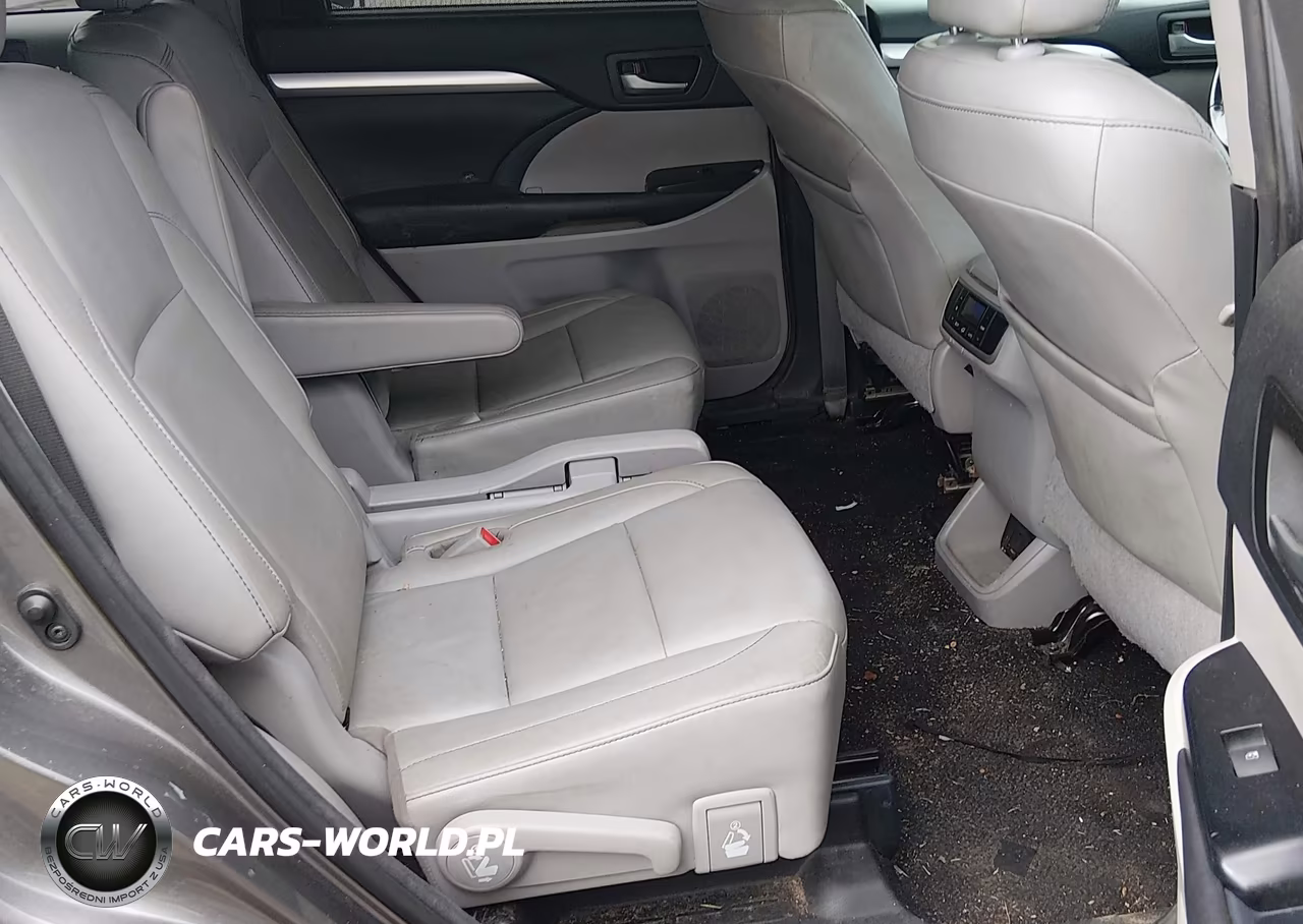 2017 Toyota Highlander Xle VIN:5TDKZRFH5HS515567 - 8