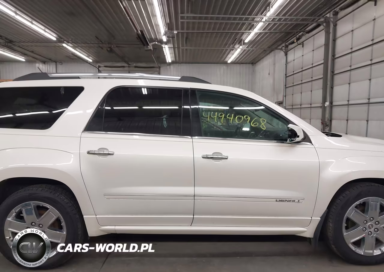 2014 GMC Acadia Denali VIN:1GKKVTKD2EJ255475 - 14