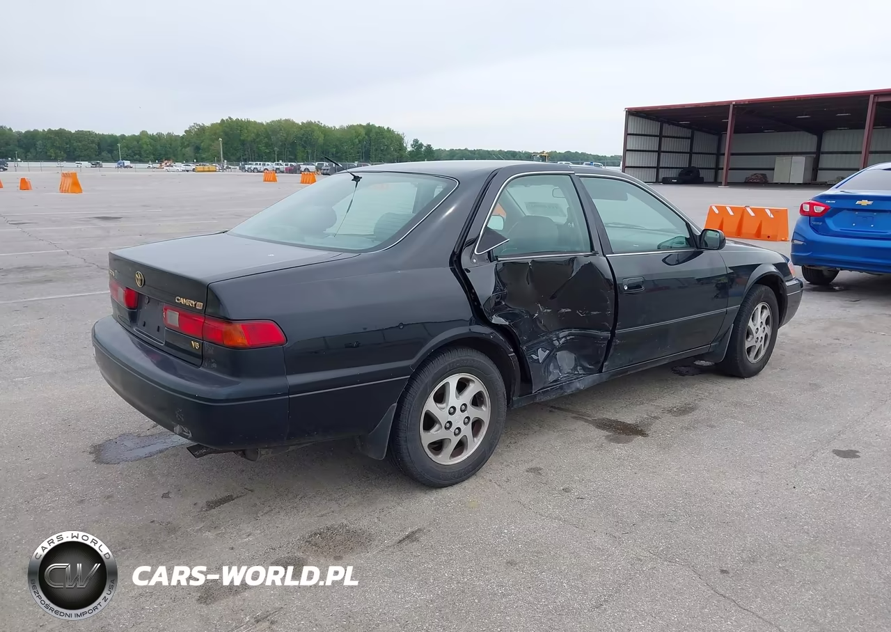 1997 Toyota Camry Xle V6 VIN:4T1BF22K5VU909574 - 4