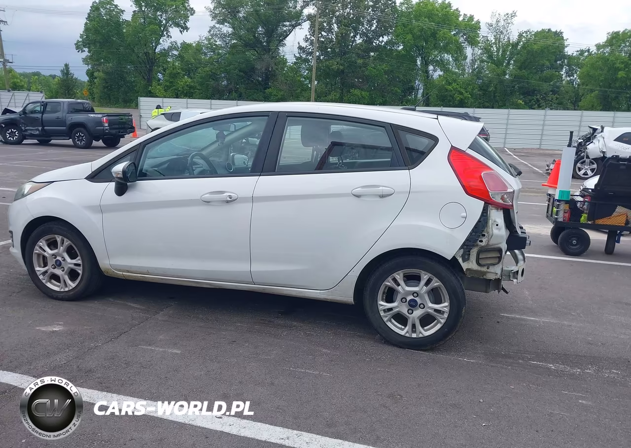 2016 Ford Fiesta Se VIN:3FADP4EJ6GM174772 - 14