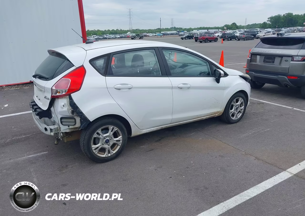 2016 Ford Fiesta Se VIN:3FADP4EJ6GM174772 - 4