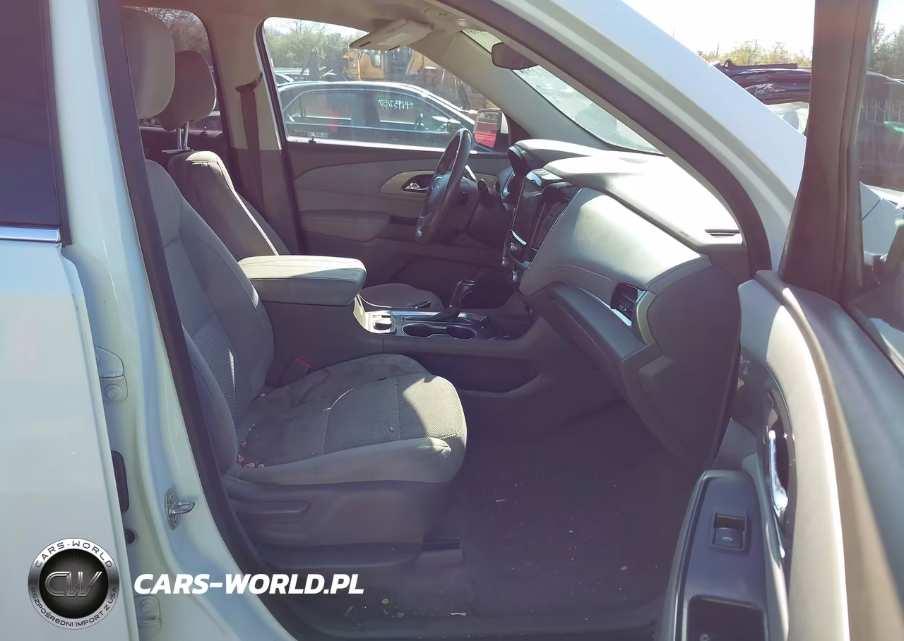 2019 Chevrolet Traverse 1Lt VIN:1GNERGKW1KJ236182 - 5
