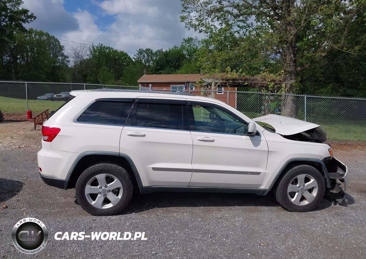 2012 Jeep Grand Cherokee Laredo VIN:1C4RJFAG2CC145787 - 14