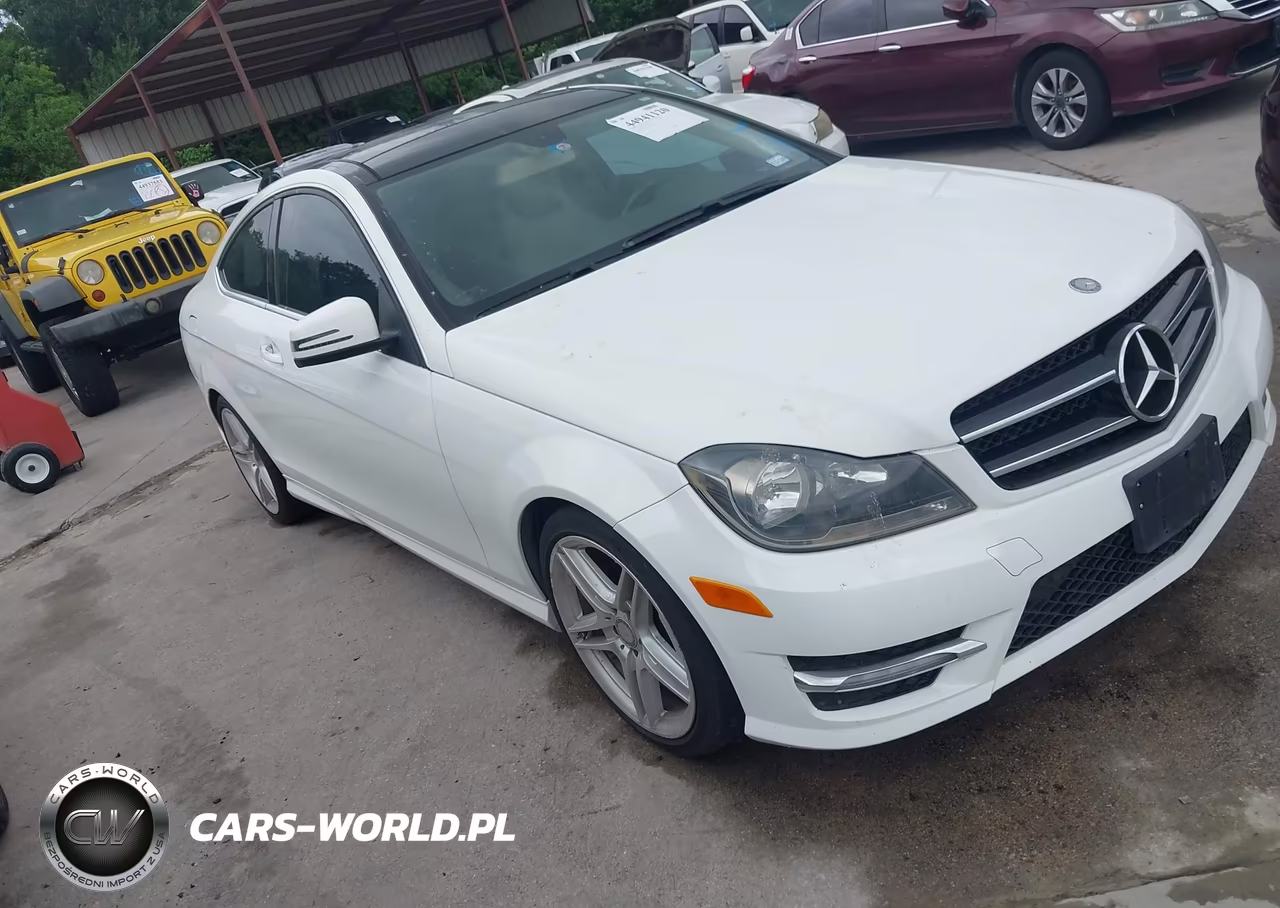 2015 Mercedes-Benz C 250