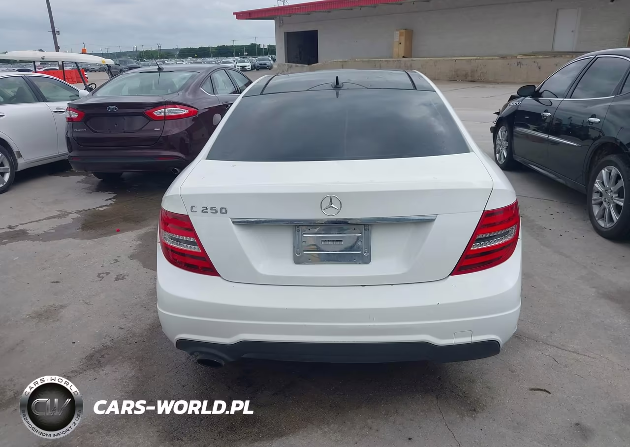 2015 Mercedes-Benz C 250 VIN:WDDGJ4HB1FG398138 - 16