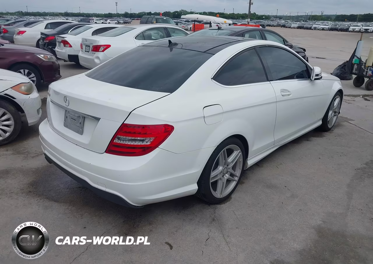 2015 Mercedes-Benz C 250 VIN:WDDGJ4HB1FG398138 - 4