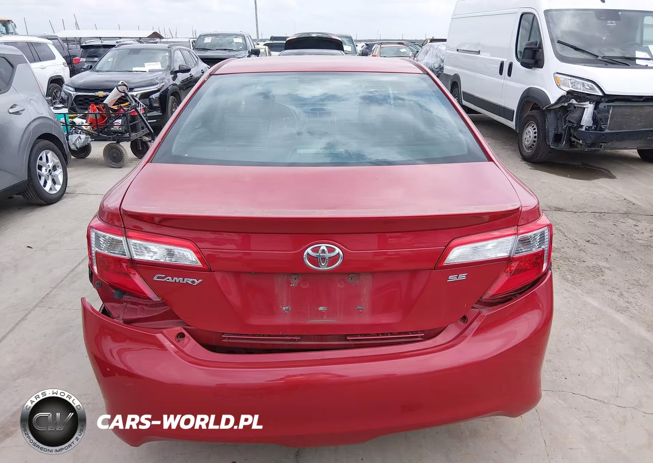 2014 Toyota Camry Se VIN:4T1BF1FKXEU807479 - 16