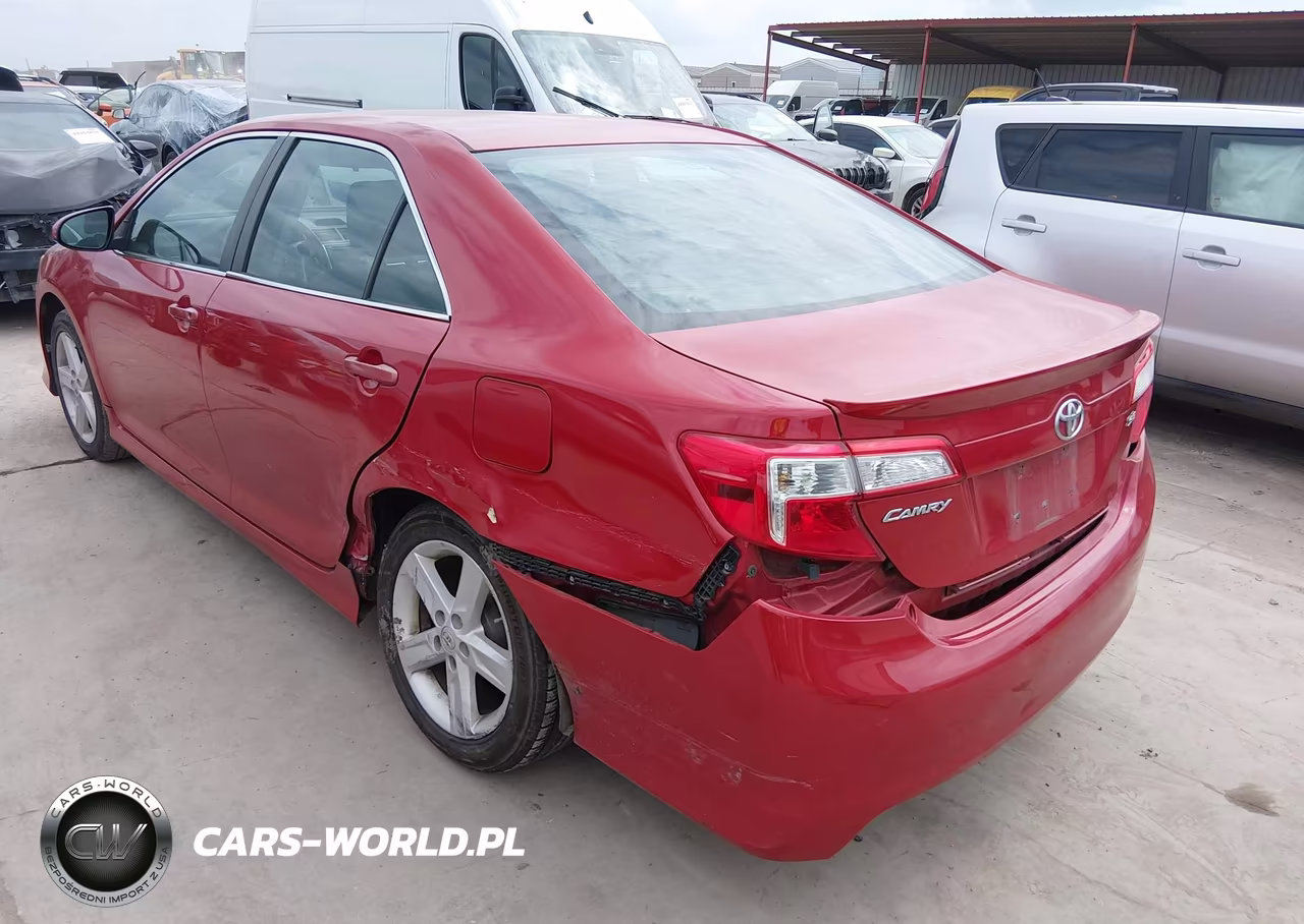 2014 Toyota Camry Se VIN:4T1BF1FKXEU807479 - 3