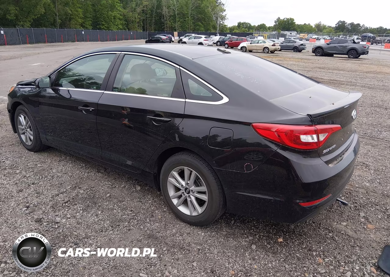 2015 Hyundai Sonata Se VIN:5NPE24AF9FH226785 - 3