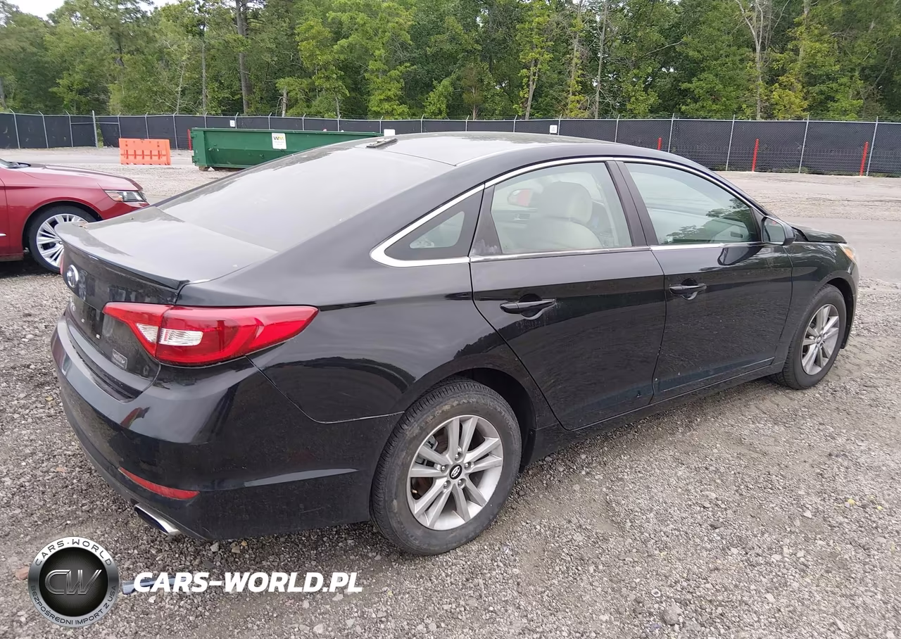 2015 Hyundai Sonata Se VIN:5NPE24AF9FH226785 - 4
