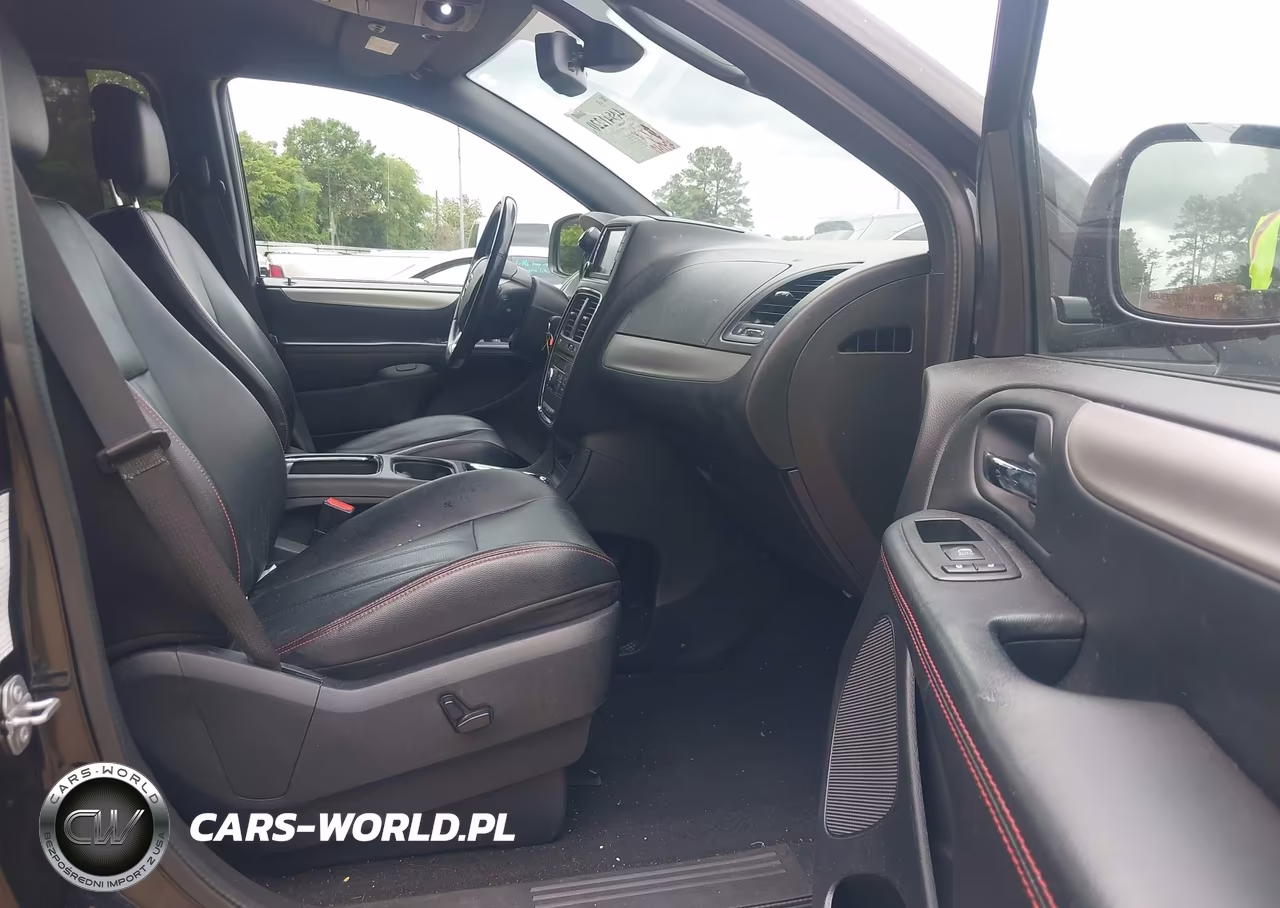 2020 Dodge Grand Caravan Gt VIN:2C4RDGEG6LR184784 - 5